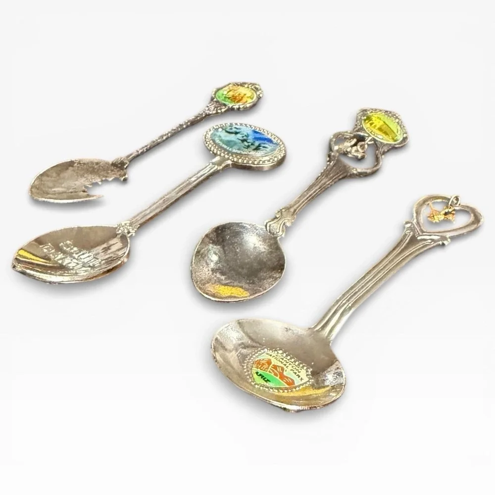 Lot of (4) Vintage Souvenir Spoons For National Monuments & State Park Locations